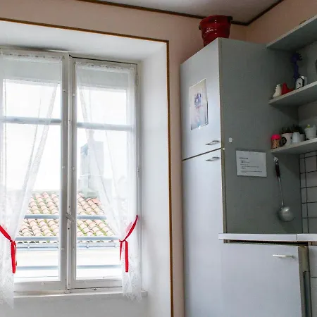 Lumineux Et Proche Aux Sables-d'olonne - Fr-1-197-446 아파트 *