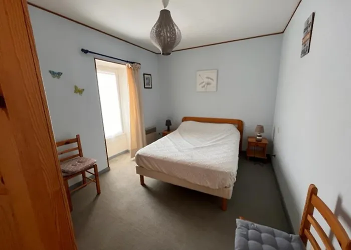 Lumineux Et Proche Aux Sables-d'olonne - Fr-1-197-446